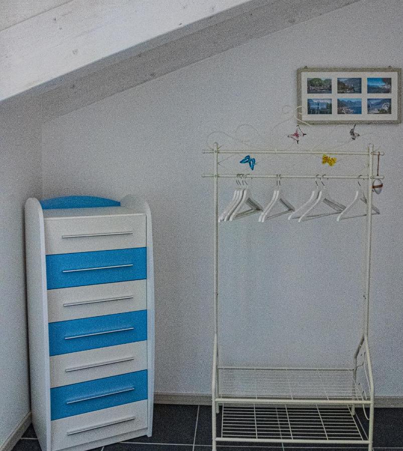 Appartamento Stella Lezzeno Bagian luar foto